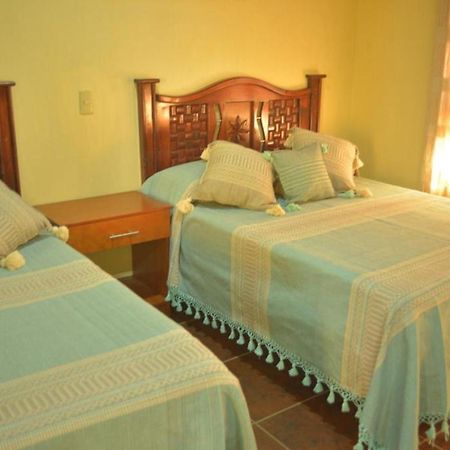 Oyo Hotel Castillo Santa Cecilia Tapalpa Eksteriør bilde