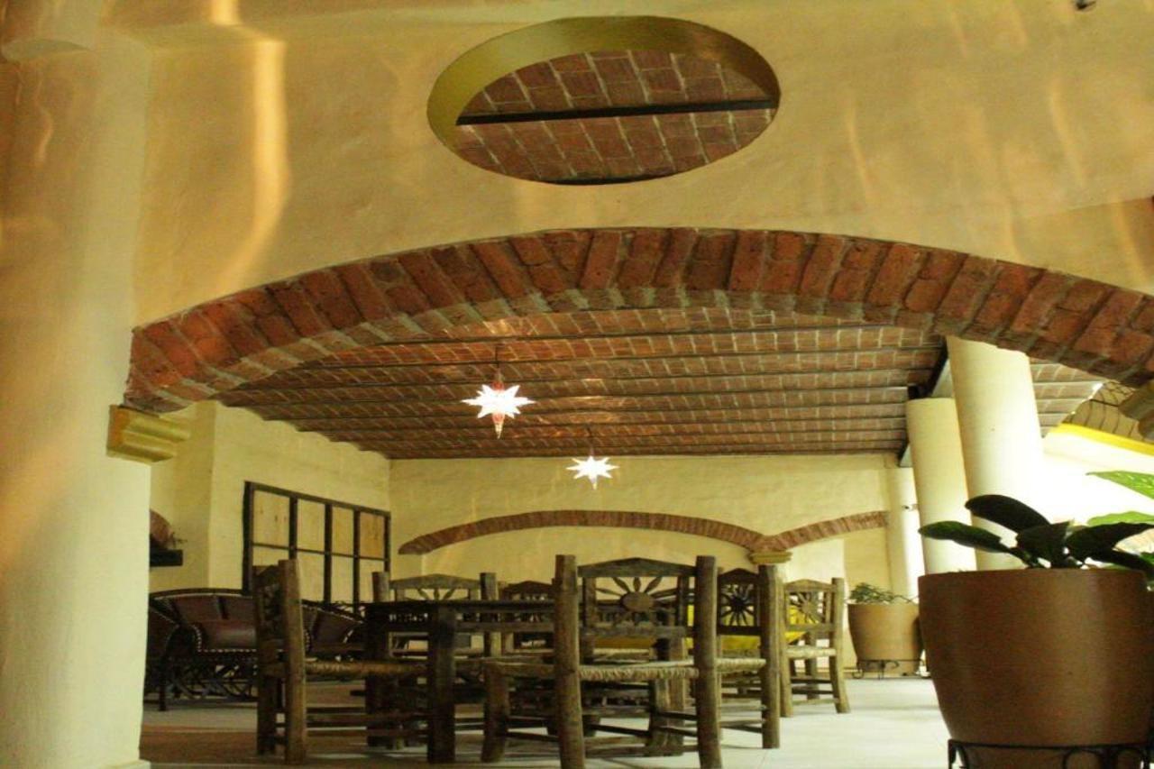 Oyo Hotel Castillo Santa Cecilia Tapalpa Eksteriør bilde